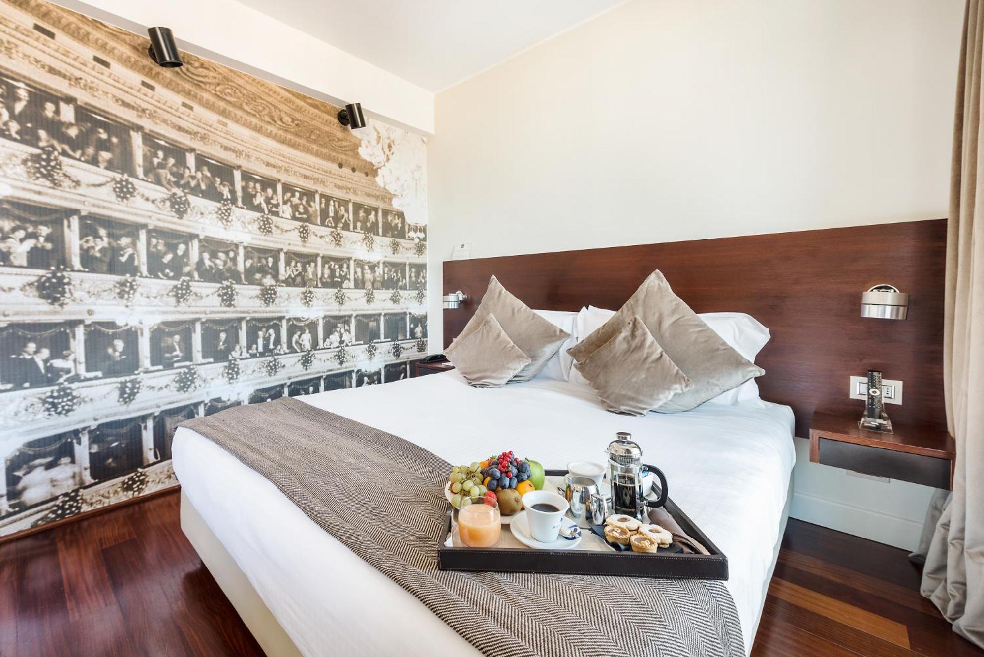 Hotel Milano Scala Exterior photo